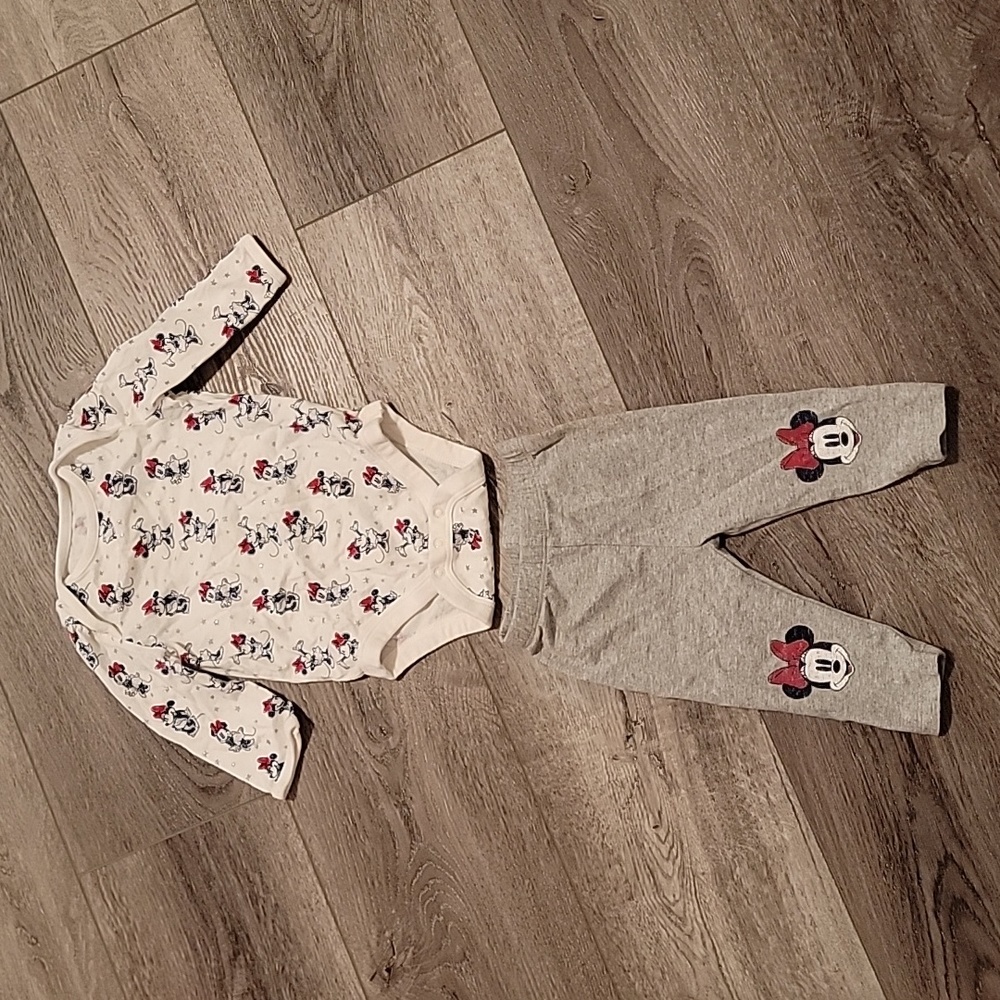 Baby Gap Disney baby